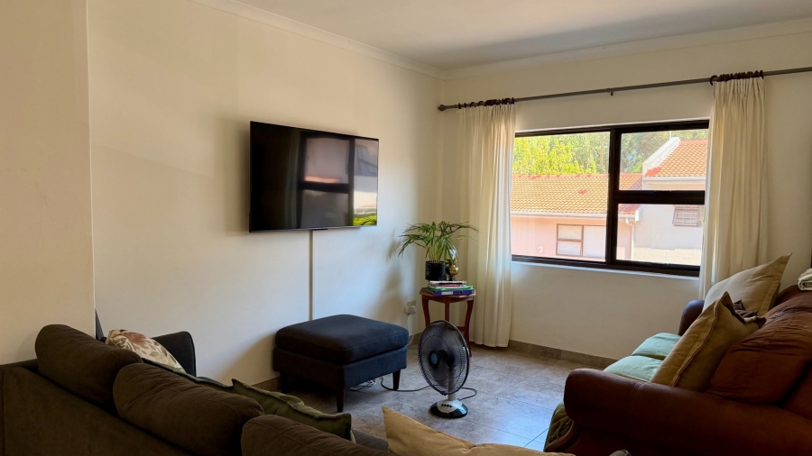3 Bedroom Property for Sale in Worlds View Western Cape